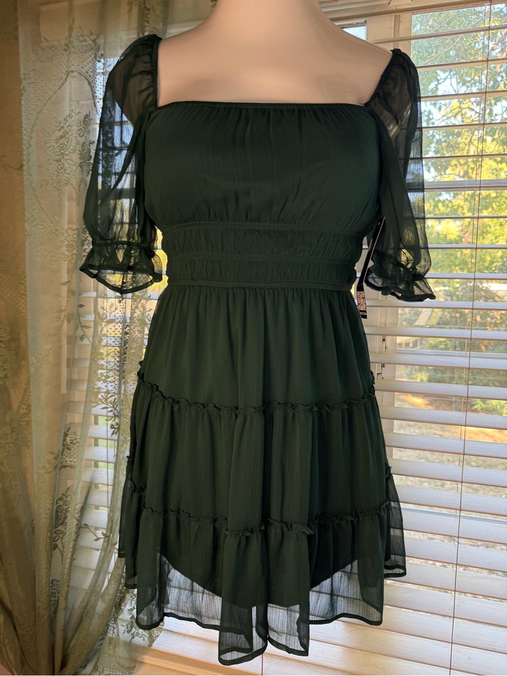 Trixxi Forest Green Puff-Sleeve Tiered Mini Dress